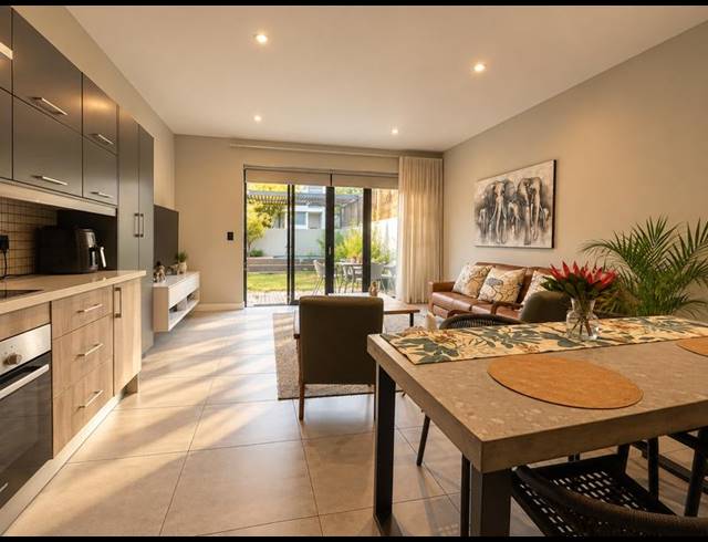 2 BEDROOM PROPERTY TO RENT IN MENLO PARK